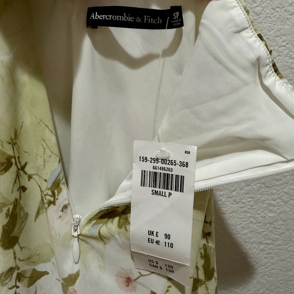 Abercrombie & Fitch Green Floral Maxi Dress - Picture 3 of 5
